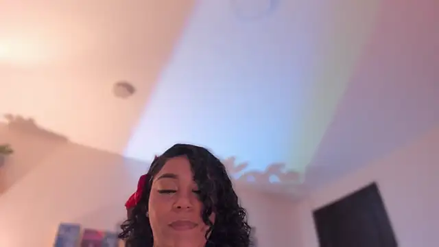 YariRose's sex show image