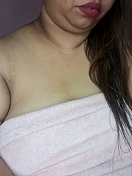 Ravina_patil1's sex show image