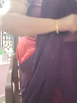 Изображение секс-шоу модели tamil_lathikaaa