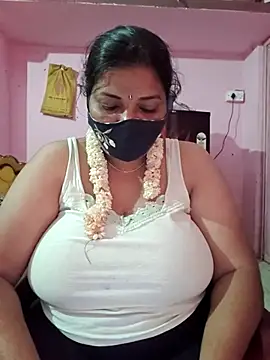 Sexshow-Bild von tamil_lathikaaa Sexshow-Bild von tamil_lathikaaa
