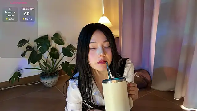 nanaliu6's sex show image