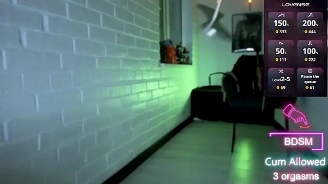 Sandralawrence's sex show image Sandralawrence's sex show image