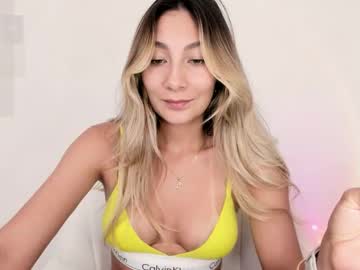 Изображение секс-шоу модели emyconneer