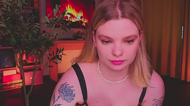 Hottie_Jane's sex show image