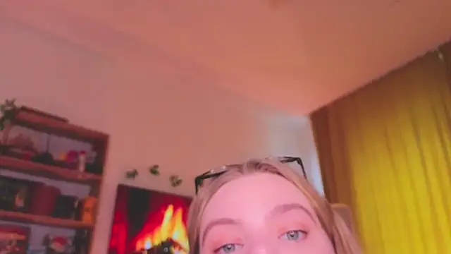 Hottie_Jane's sex show image