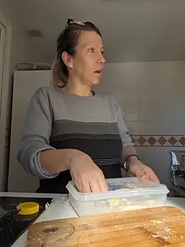 ManuelaX's sex show image