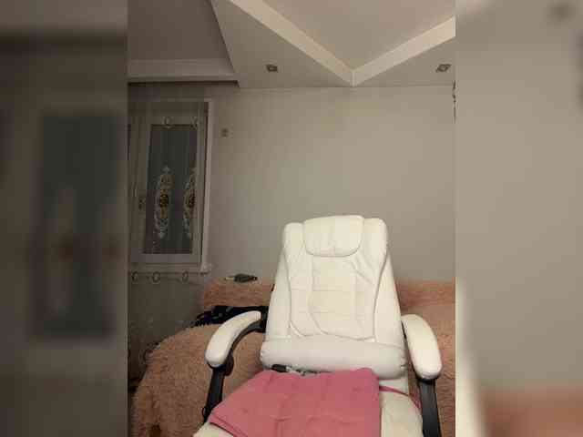 Eva-Bella's sex show image