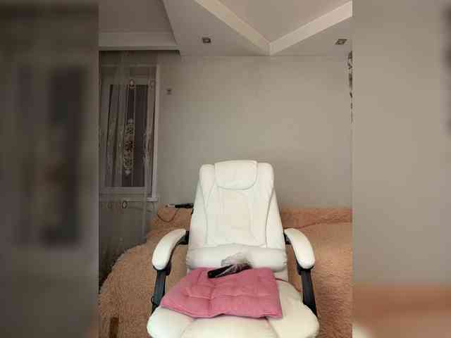 Eva-Bella's sex show image