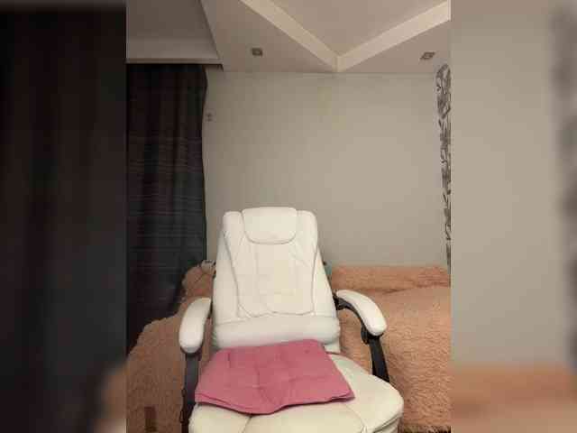 Eva-Bella's sex show image