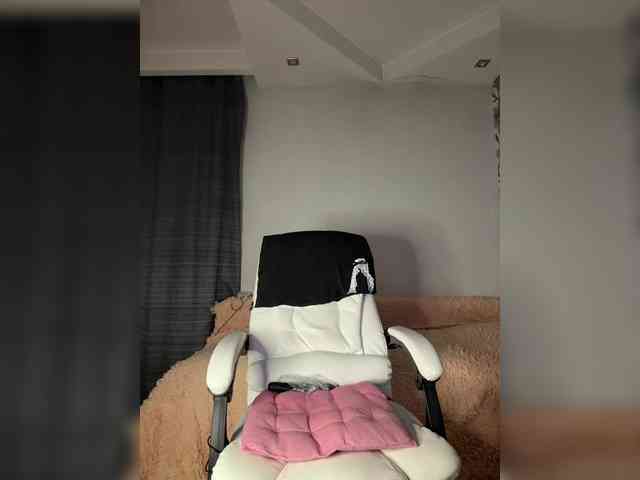 Eva-Bella's sex show image