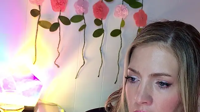 hollyharmd's sex show image hollyharmd's sex show image