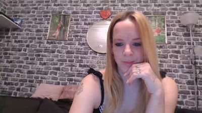 Sexshow-Bild von xHotmilf87x