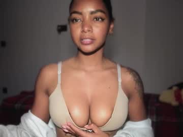 Sexshow-Bild von lexy_squirt_queen Sexshow-Bild von lexy_squirt_queen