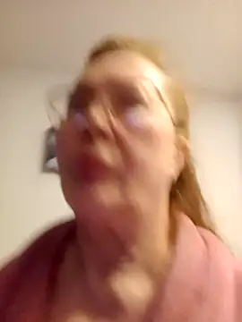 Изображение секс-шоу модели Hottie-Mom