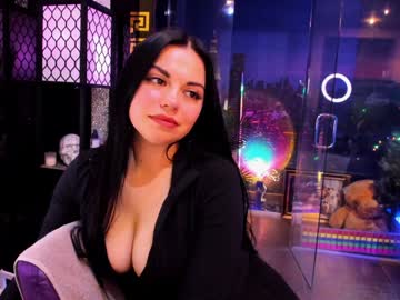 Изображение секс-шоу модели alma_pearl Изображение секс-шоу модели alma_pearl