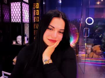 Изображение секс-шоу модели alma_pearl Изображение секс-шоу модели alma_pearl