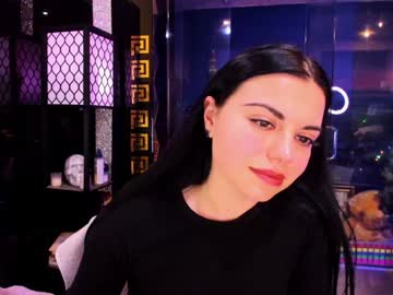 Изображение секс-шоу модели alma_pearl Изображение секс-шоу модели alma_pearl