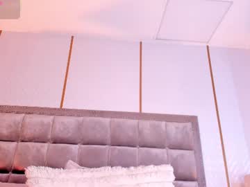 dakotawangi's sex show image