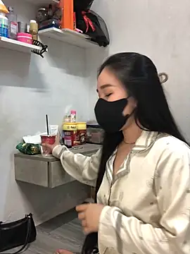 Ngan_Chubby's sex show image