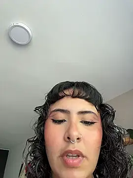 SugarTroubl33's sex show image