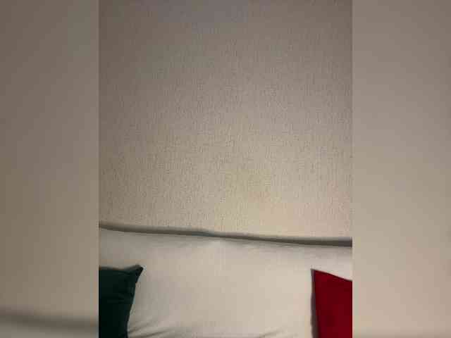 Sun-Balm's sex show image