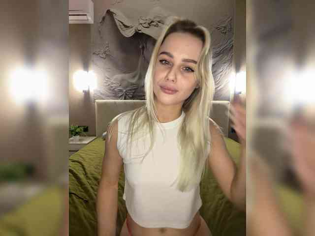 PrettyKatea's sex show image