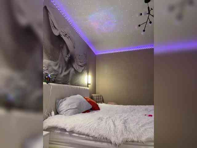 PrettyKatea's sex show image