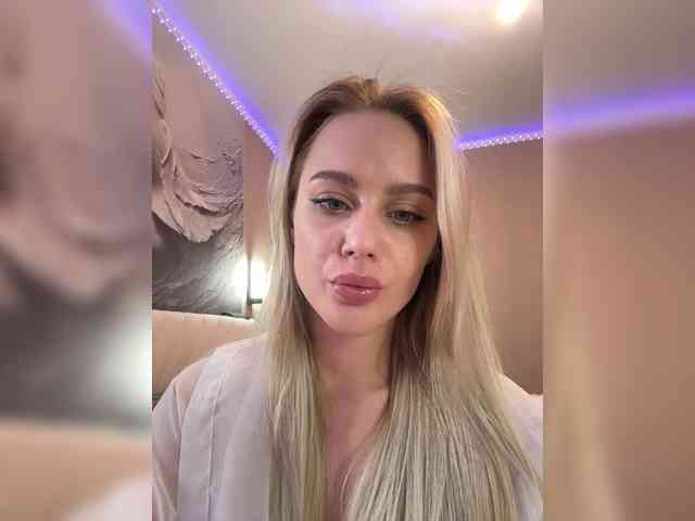 PrettyKatea's sex show image