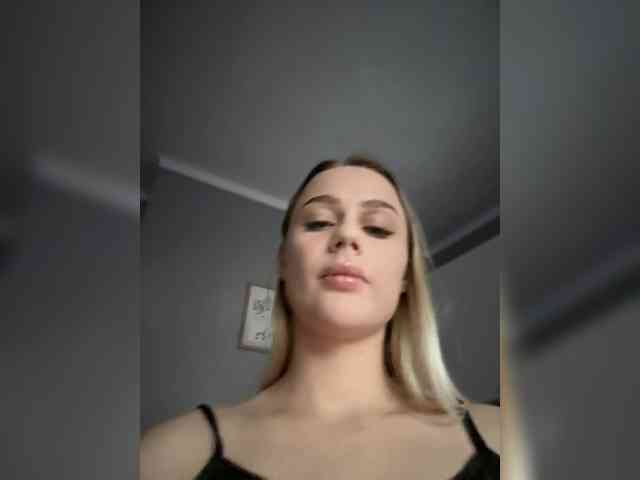 Изображение секс-шоу модели PrettyKatea