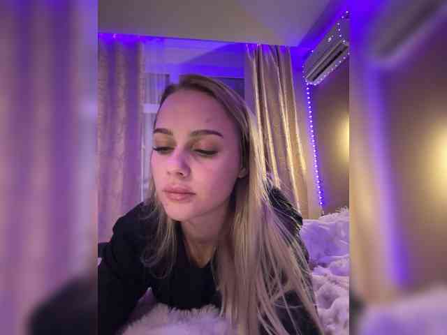 Изображение секс-шоу модели PrettyKatea