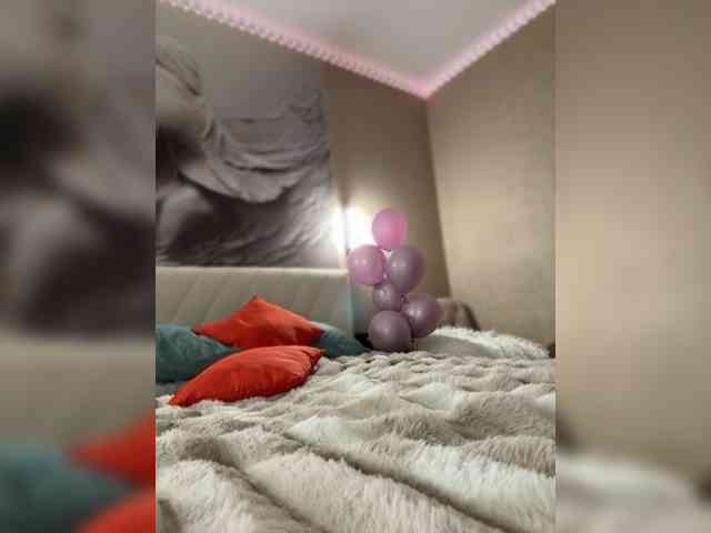 Изображение секс-шоу модели PrettyKatea