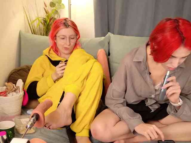 Изображение секс-шоу модели Bloom-and-Shen