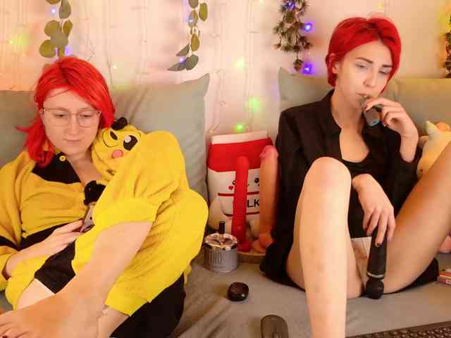 Изображение секс-шоу модели Bloom-and-Shen