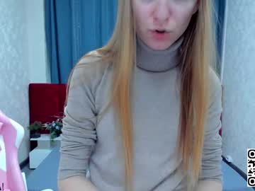 mia_e1fie's sex show image