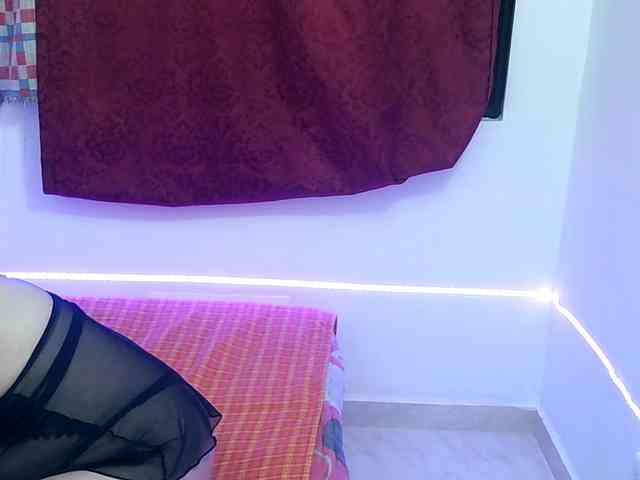 Sexshow-Bild von yoursexymature2024
