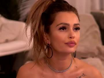 zairalure's sex show image