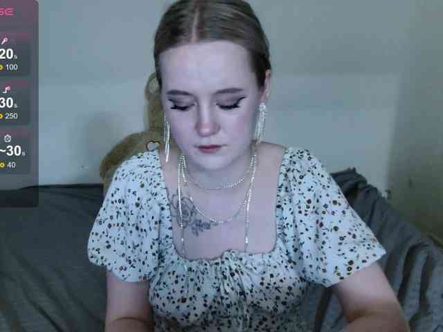 Изображение секс-шоу модели LolaMin