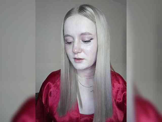 Изображение секс-шоу модели LolaMin