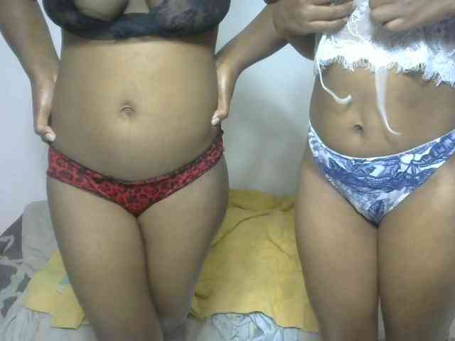 Twinsexgirl's sex show image Twinsexgirl's sex show image