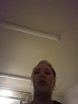 Off_the_Lesh's sex show image