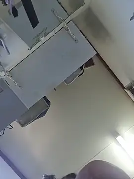 Off_the_Lesh's sex show image