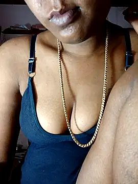 Изображение секс-шоу модели Tamil_Kavitha