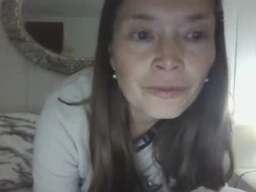 Изображение секс-шоу модели vivi_bee