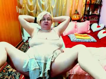 ellyhot53's sex show image