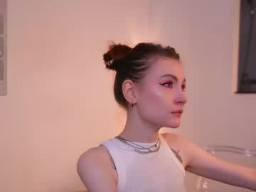 Sexshow-Bild von kiraninetails
