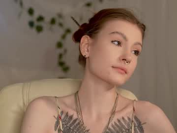 Sexshow-Bild von kiraninetails