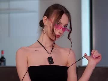 meowgarita's sex show image
