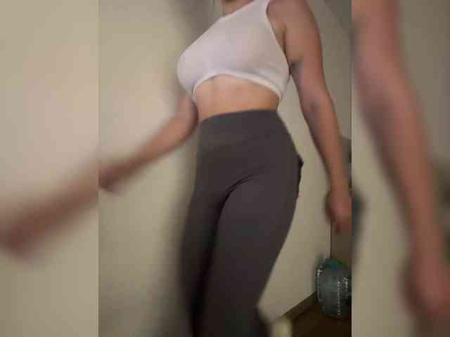 Изображение секс-шоу модели daddySgirl9 Изображение секс-шоу модели daddySgirl9