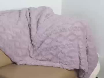 liafunsized_18's sex show image