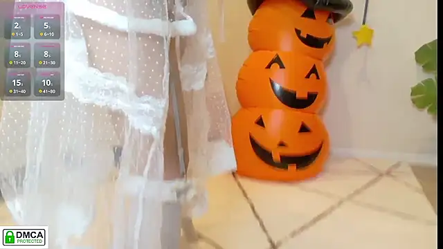 Изображение секс-шоу модели SUZU_ Изображение секс-шоу модели SUZU_